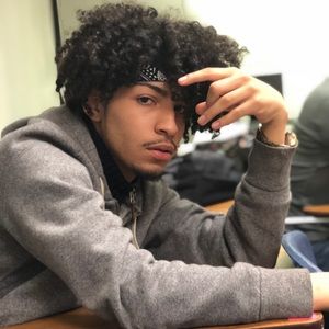 Meet your Posher, Jonathan